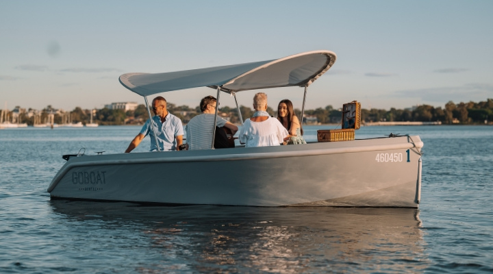 GoBoat experience rental business